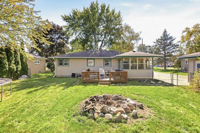 2222 Plainview Drive, Saginaw, MI 48603