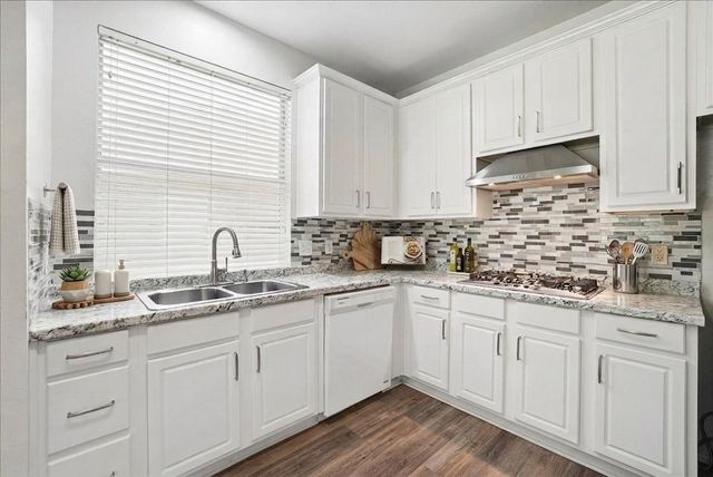2308 Aberdeen Avenue, Mckinney, TX 75072