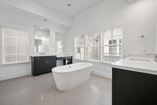 614 Delmar Street, Houston, TX 77023