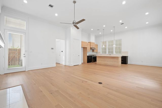 614 Delmar Street, Houston, TX 77023