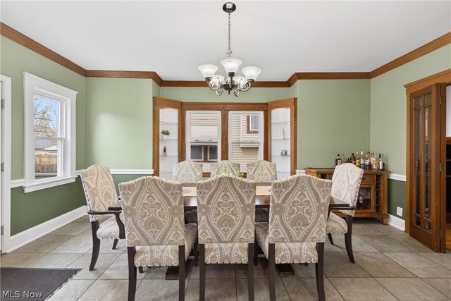 1228 Andrews Avenue, Lakewood, OH 44107