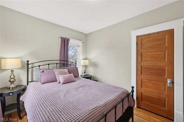 1228 Andrews Avenue, Lakewood, OH 44107