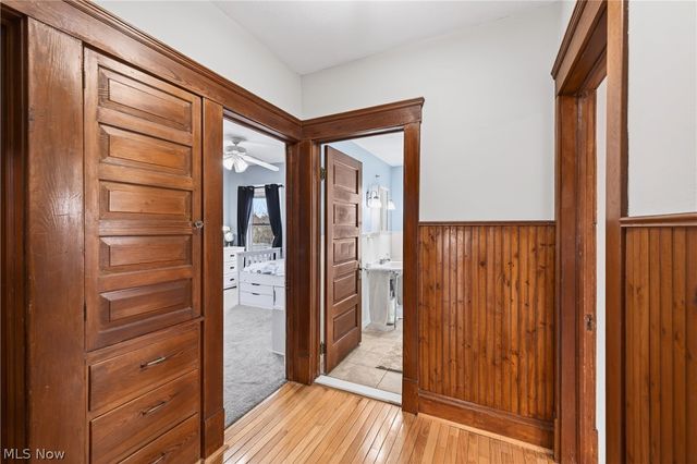 1228 Andrews Avenue, Lakewood, OH 44107