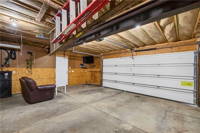 1228 Andrews Avenue, Lakewood, OH 44107