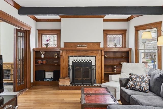 1228 Andrews Avenue, Lakewood, OH 44107