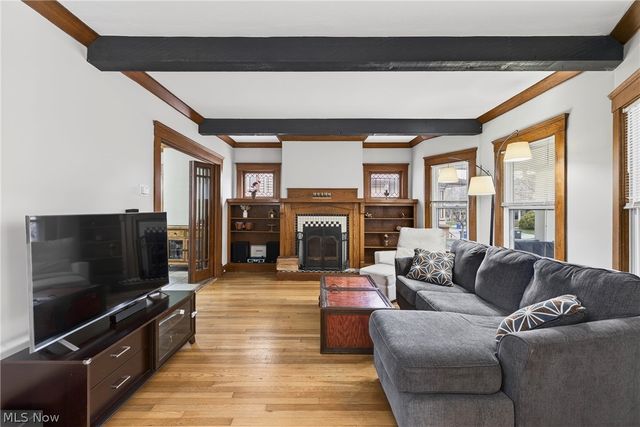 1228 Andrews Avenue, Lakewood, OH 44107