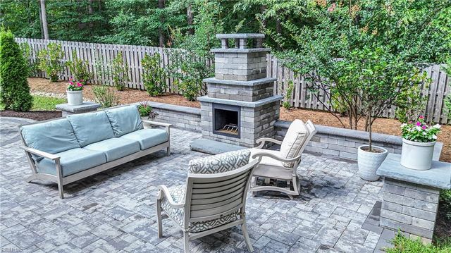 135 Kingdom Of Fife, Williamsburg, VA 23188