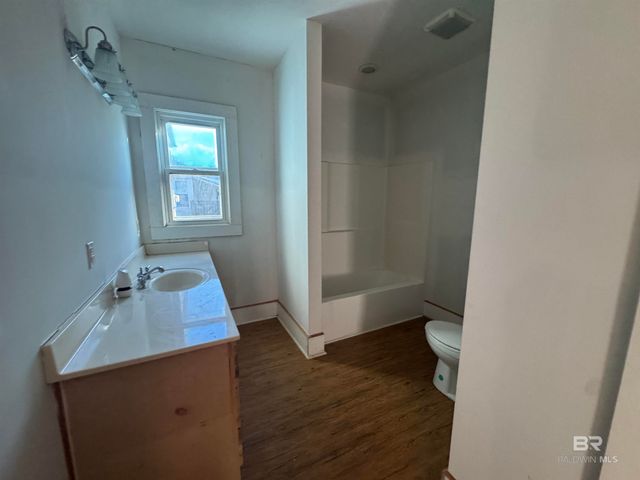 310 S Pensacola Avenue, Atmore, AL 36502