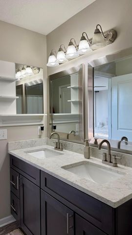 5182 Horseshoe Falls Drive, Dublin, OH 43016