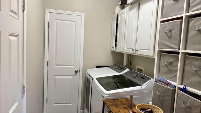5182 Horseshoe Falls Drive, Dublin, OH 43016