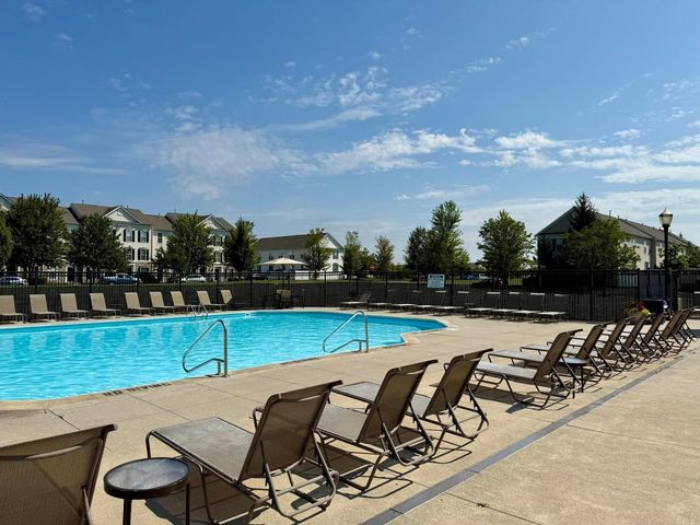 5182 Horseshoe Falls Drive, Dublin, OH 43016