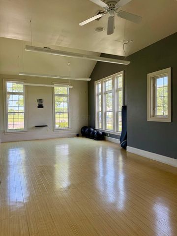 5182 Horseshoe Falls Drive, Dublin, OH 43016