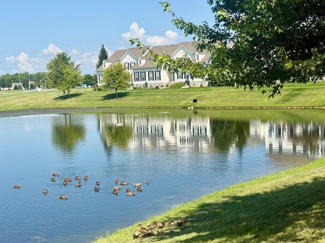 5182 Horseshoe Falls Drive, Dublin, OH 43016