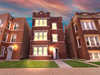 2118 S 59th Avenue 2, Cicero, IL 60804