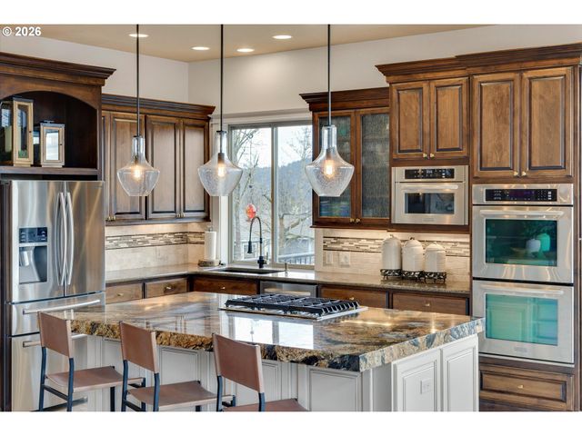 12492 Se 155TH Ave, Happy Valley, OR 97086
