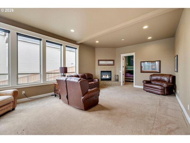 12492 Se 155TH Ave, Happy Valley, OR 97086