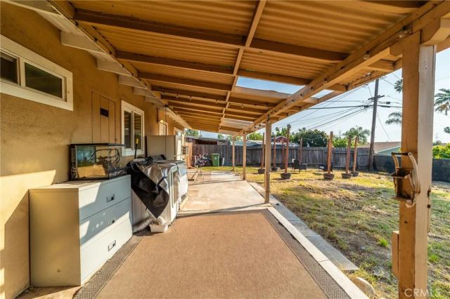 5527 N Fenimore Avenue, Azusa, CA 91702