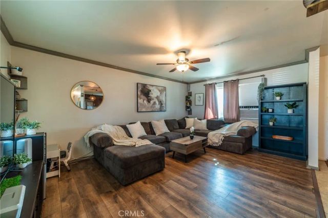 5527 N Fenimore Avenue, Azusa, CA 91702