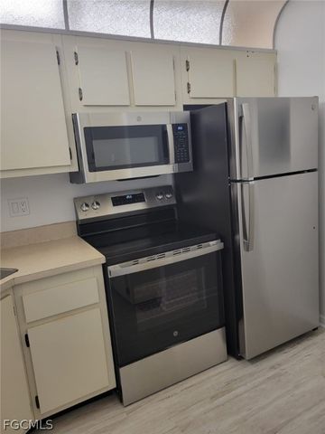 9610 Green Cypress LN 15, Fort Myers, FL 33905