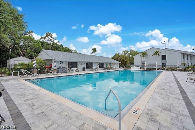 9610 Green Cypress LN 15, Fort Myers, FL 33905