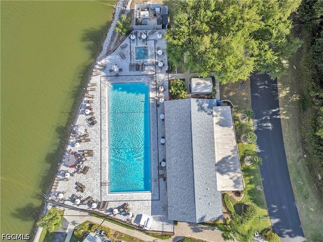 9610 Green Cypress LN 15, Fort Myers, FL 33905