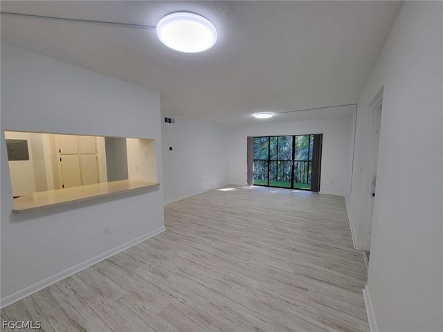 9610 Green Cypress LN 15, Fort Myers, FL 33905