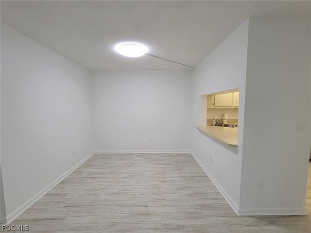 9610 Green Cypress LN 15, Fort Myers, FL 33905