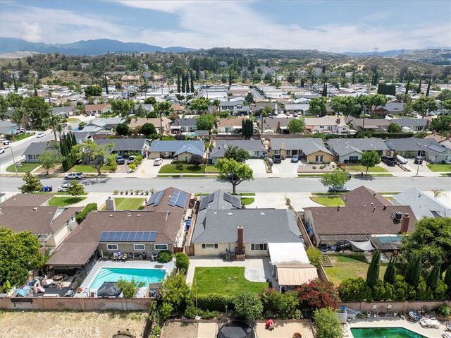 20345 Fairweather, Canyon Country, CA 91351