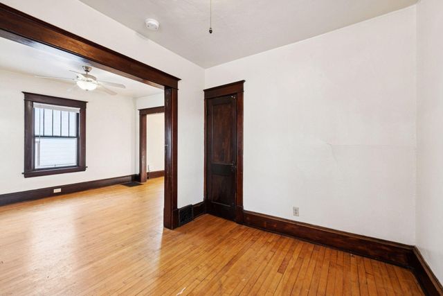 4242 33rd Avenue S, Minneapolis, MN 55406