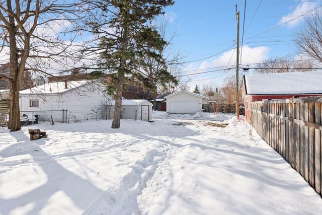 4242 33rd Avenue S, Minneapolis, MN 55406