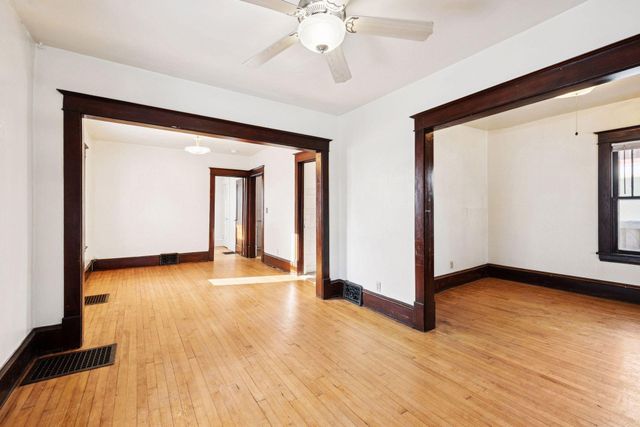 4242 33rd Avenue S, Minneapolis, MN 55406