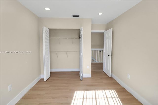 652 NW 133rd Dr, Plantation, FL 33325