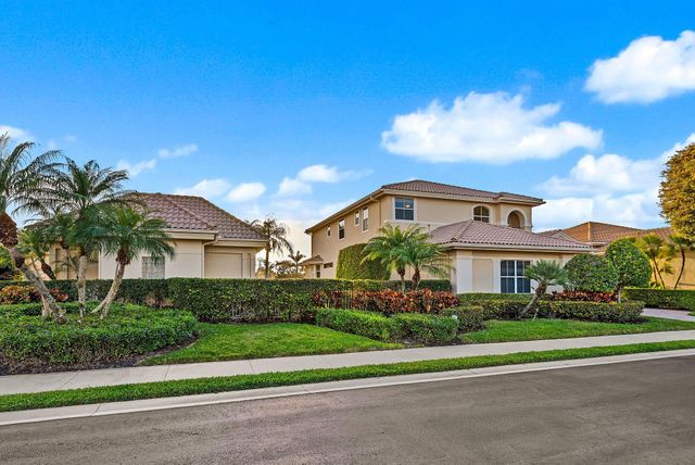 1119 Grand Cay Drive, Palm Beach Gardens, FL 33418