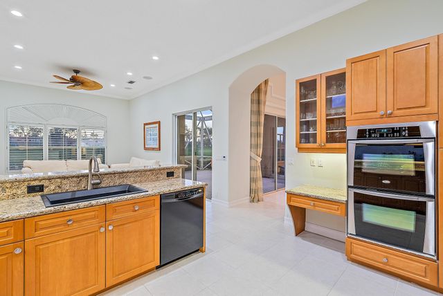 1119 Grand Cay Drive, Palm Beach Gardens, FL 33418