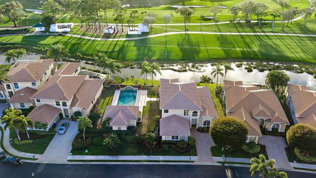 1119 Grand Cay Drive, Palm Beach Gardens, FL 33418