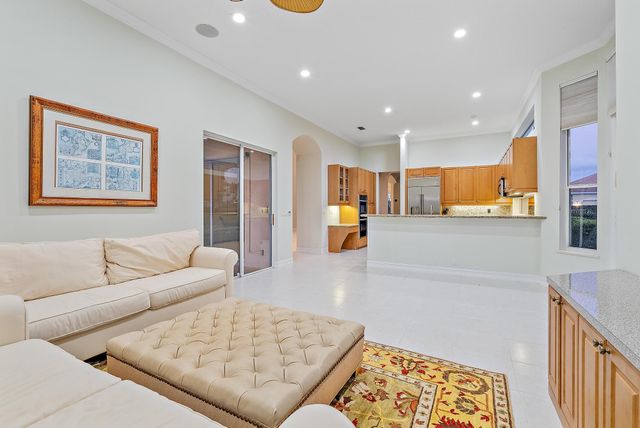 1119 Grand Cay Drive, Palm Beach Gardens, FL 33418