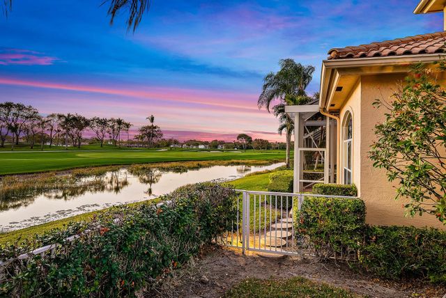 1119 Grand Cay Drive, Palm Beach Gardens, FL 33418