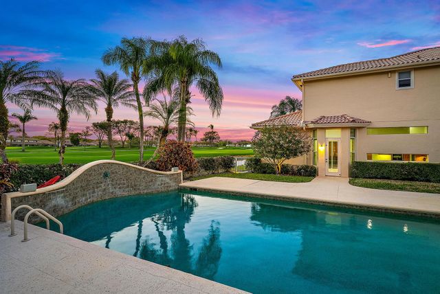 1119 Grand Cay Drive, Palm Beach Gardens, FL 33418