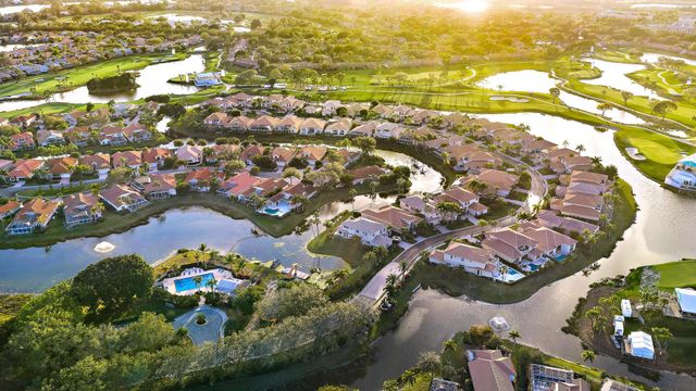1119 Grand Cay Drive, Palm Beach Gardens, FL 33418
