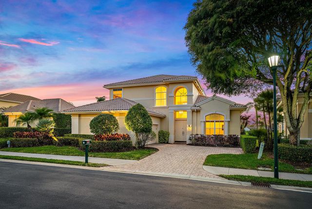 1119 Grand Cay Drive, Palm Beach Gardens, FL 33418