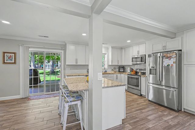 112 Irish Oak Drive, Goose Creek, SC 29445