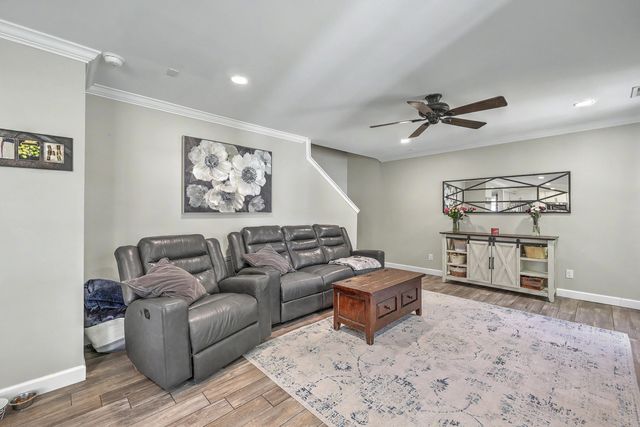 112 Irish Oak Drive, Goose Creek, SC 29445