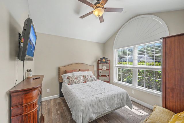 112 Irish Oak Drive, Goose Creek, SC 29445