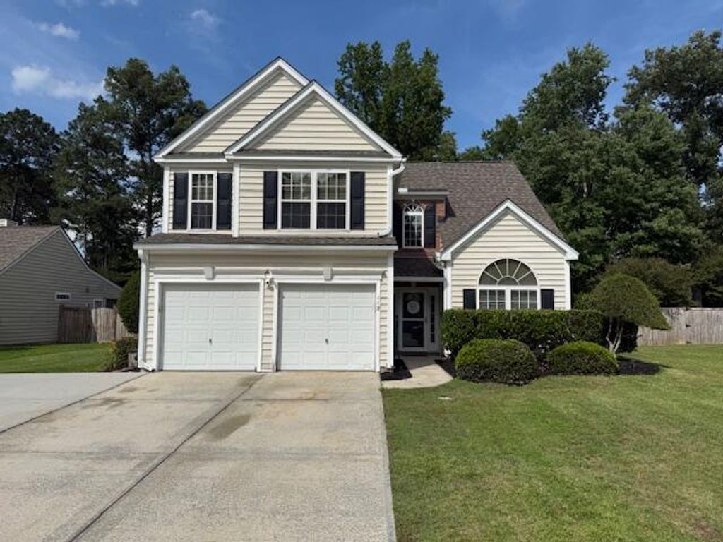112 Irish Oak Drive, Goose Creek, SC 29445