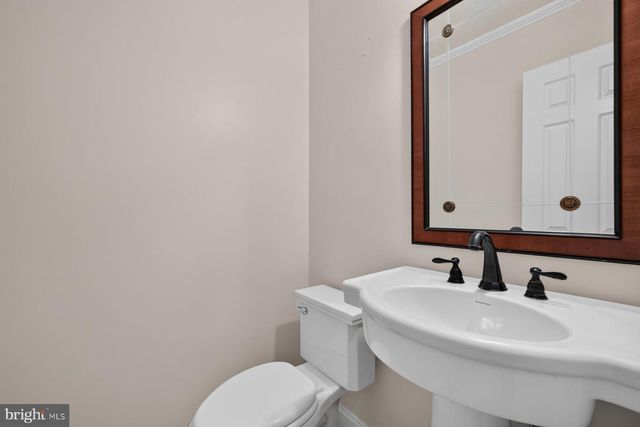 4400 CHEATHAM CT, Alexandria, VA 22310