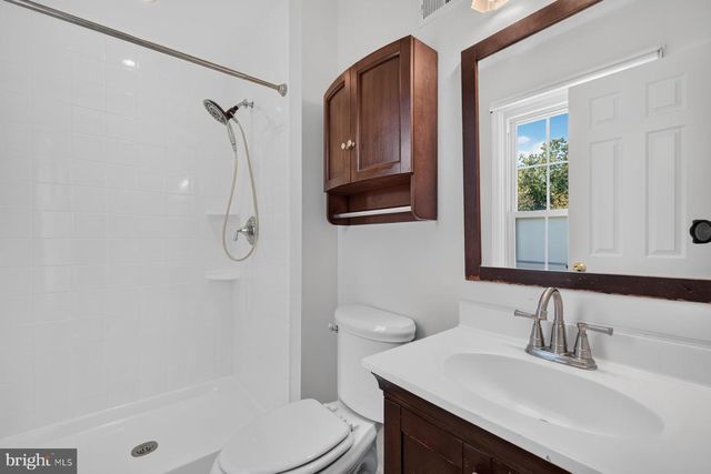 4400 CHEATHAM CT, Alexandria, VA 22310