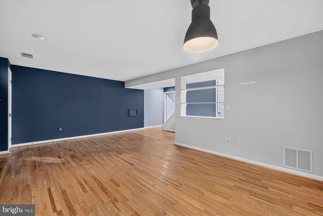 4400 CHEATHAM CT, Alexandria, VA 22310