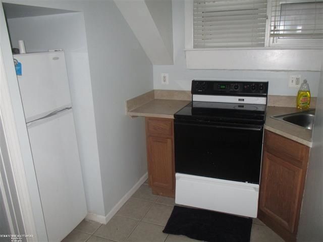 109 South Avenue, Mt Clemens, MI 48043