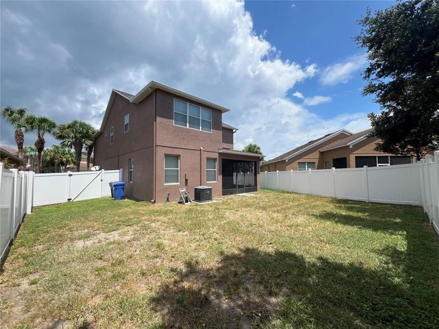 8315 DEERLAND BLUFF LANE, Riverview, FL 33578