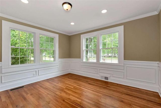 952 Wayside Street, Cornelia, GA 30531